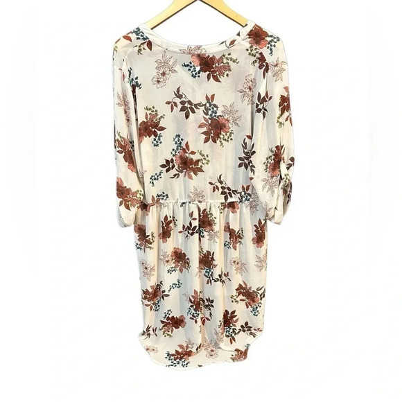 Torrid Ivory Floral Chiffon Hi-Lo Babydoll /Tunic ~ Lexie ~ Size 1 - Picture 3 of 7